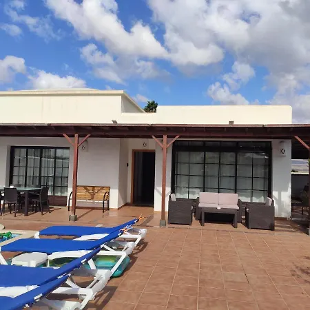 Villa Celeste Playa Blanca